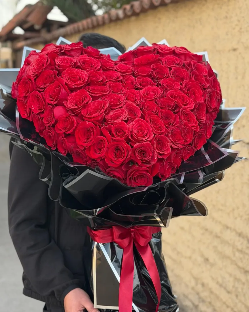 Ramo Pasión 50 Rosas